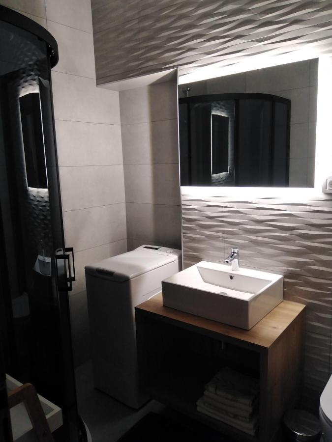 Apartments F&T Mošćenička Draga Buitenkant foto