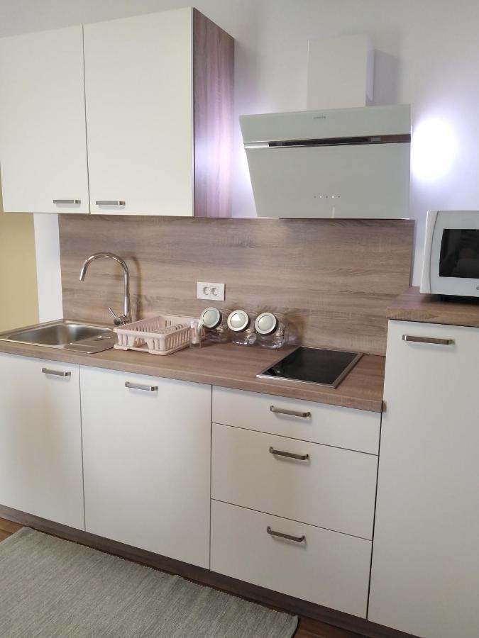 Apartments F&T Mošćenička Draga Buitenkant foto