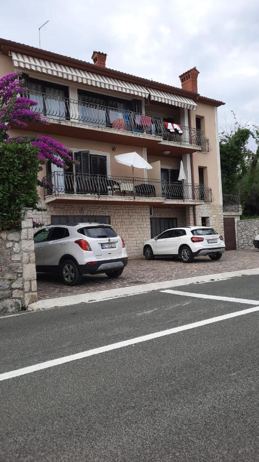Apartments F&T Mošćenička Draga Buitenkant foto